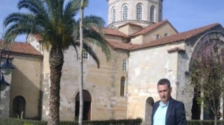 Trabzon&rsquo;daki Ayasofya M&uuml;zesi&rsquo;nin İbadete A&ccedil;ılacak Olmasına Tepkiler S&uuml;r&uuml;yor