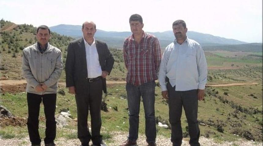 Kilis’te Köy Yollarında Çalışmalar Sürüyor