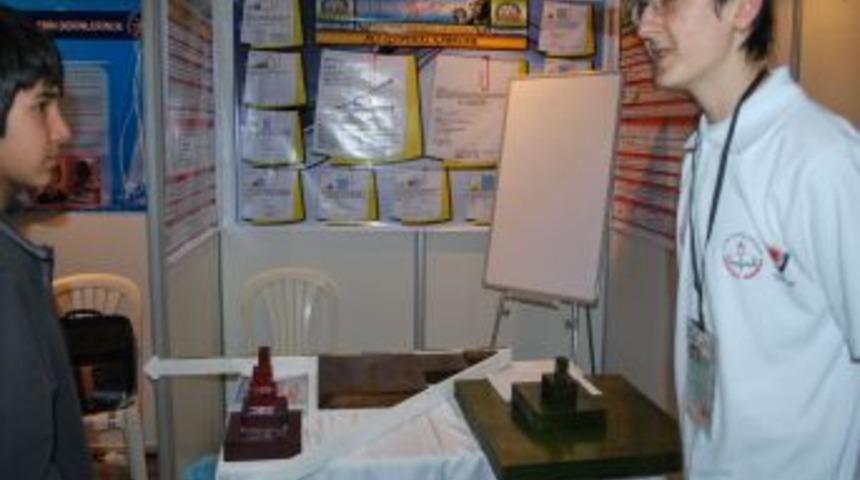 Bur&ccedil; &Ccedil;ukurova, T&Uuml;BİTAK Finalinde