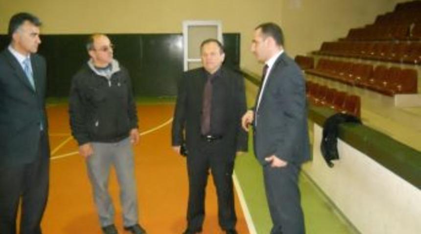 Yeni&ccedil;ağa&rsquo;da Okulların Ses Sistemi Yenileniyor