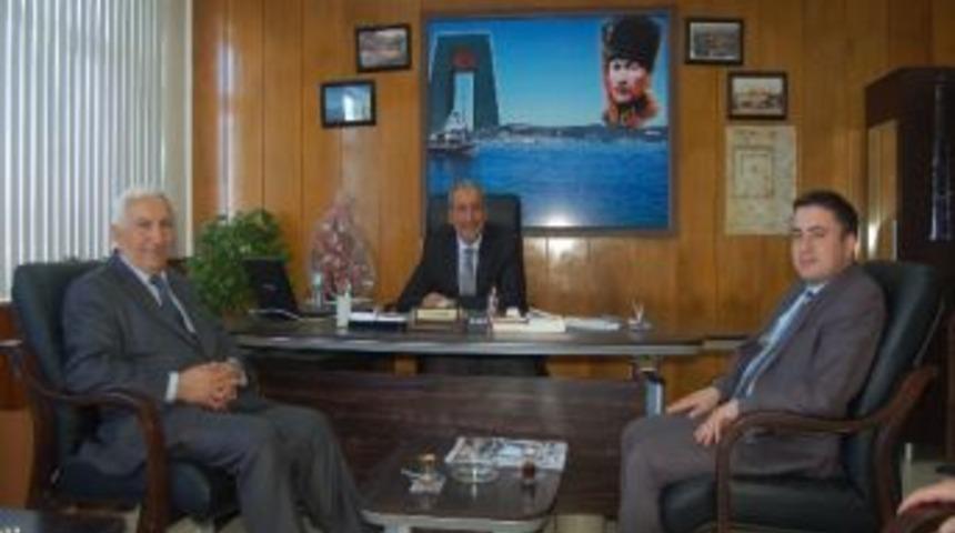 İlkokul Ve Ortaokul &Ouml;ğrencileri Ayrılıyor