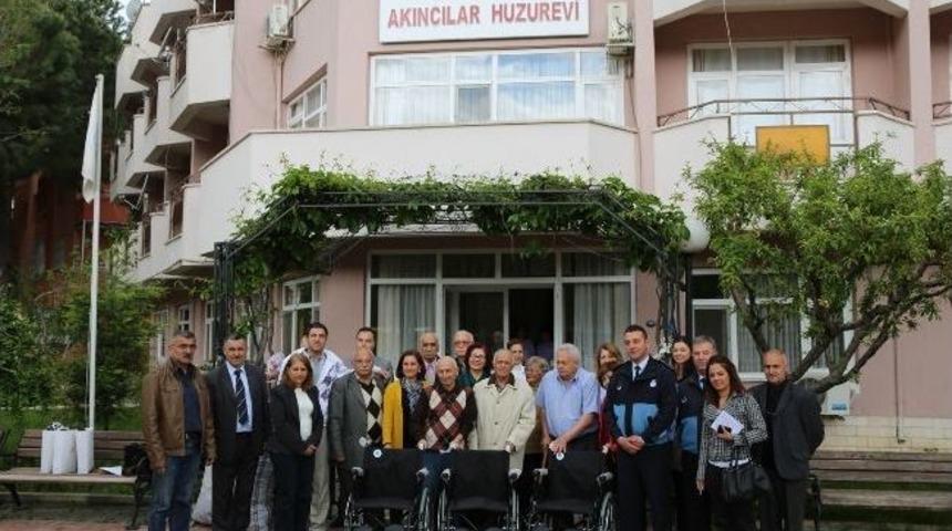 Mavi Kapaklar Selçuk'ta Umut Oldu