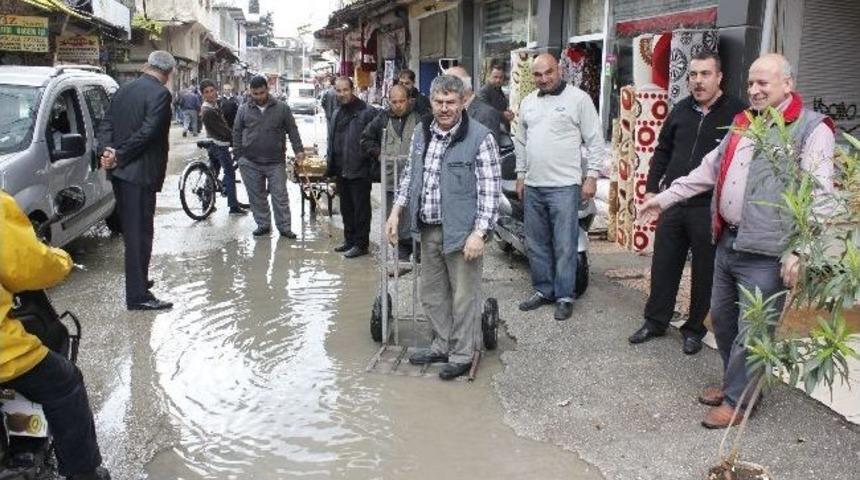 Halep &Ccedil;arşısı'nda "atık Su Tahliyesi" Sıkıntısı
