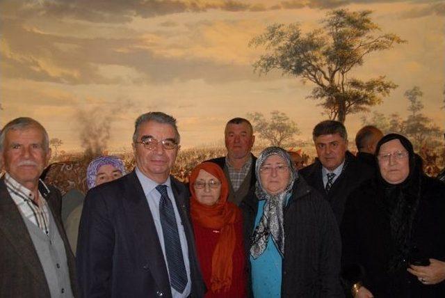 Sakarya B&uuml;y&uuml;kşehir Belediyesi Şehit Aileleri İ&ccedil;in İstanbul Gezisi D&uuml;zenledi 3