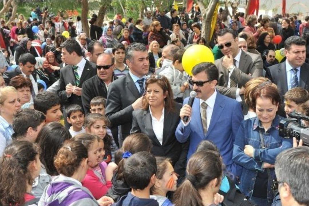 Buca'da Oyun Sokağı Şenlikleri