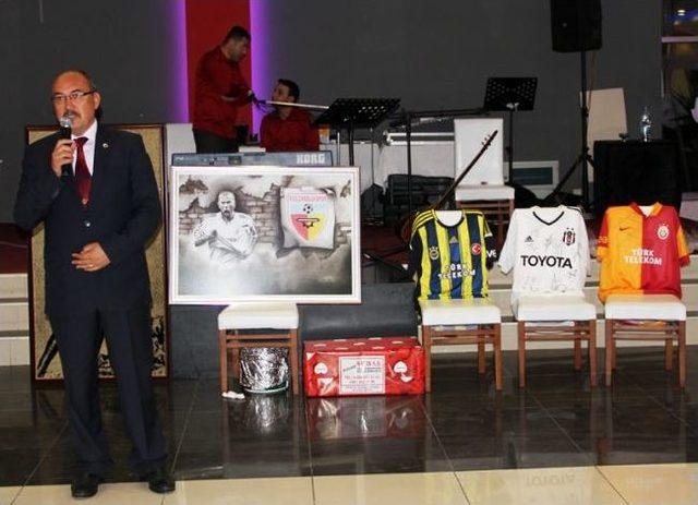 Kızılcab&ouml;l&uuml;kspor Dayanışma Yemeğinde Moral Buldu 1