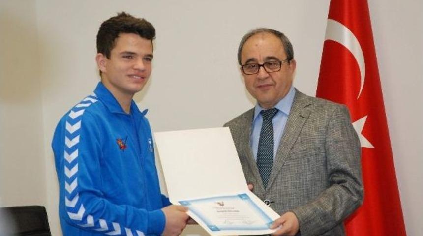 Engelli Sporcuların B&uuml;y&uuml;k Başarısı