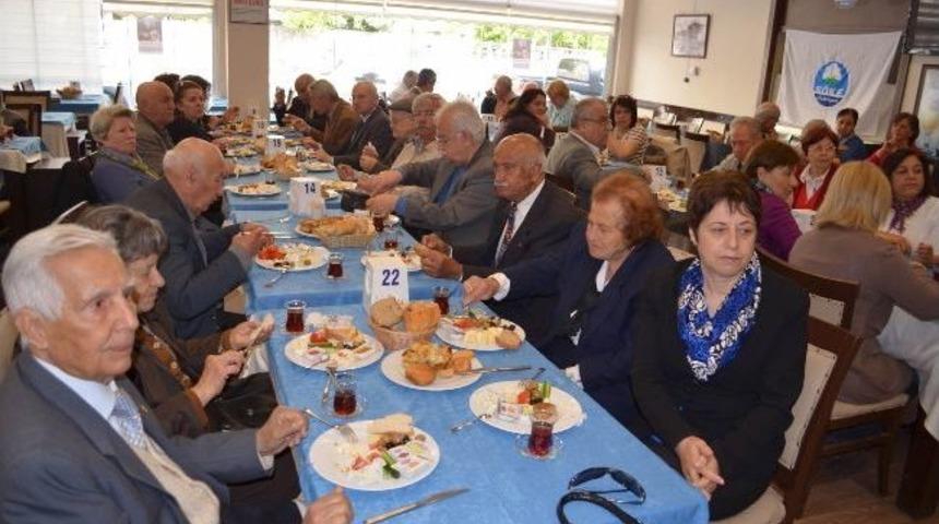 S&ouml;ke&rsquo;de K&ouml;y Enstit&uuml;lerinin Kuruluş Yıld&ouml;n&uuml;m&uuml; Kutlandı