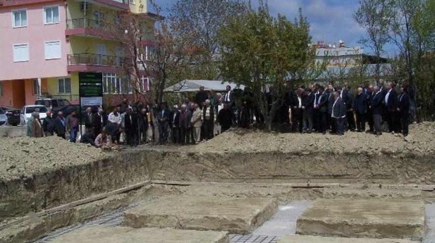 &Ouml;ğrenci Yurdu K&uuml;lt&uuml;r Merkezi Temeli Atıldı