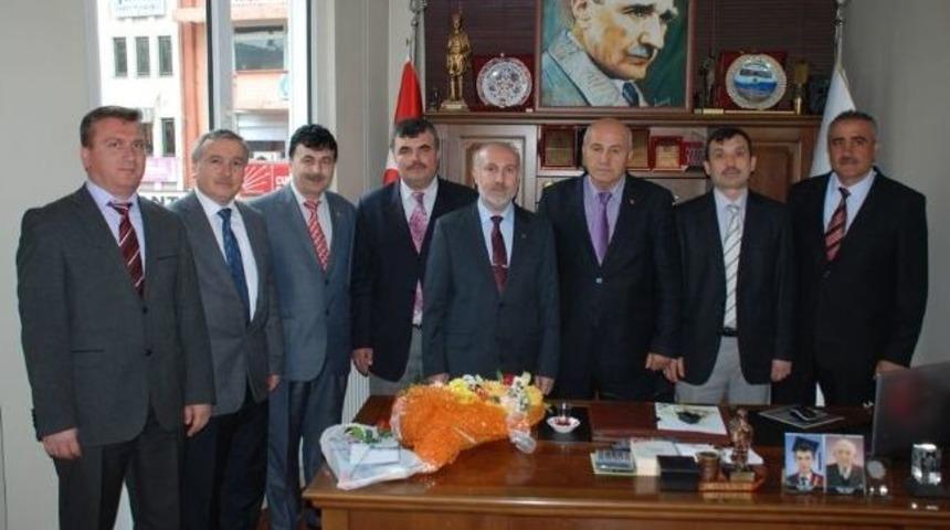 M&uuml;ft&uuml; Keskinden Ziyaretler Devam Ediyor