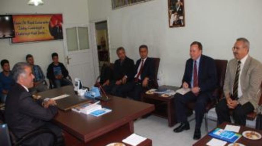 Babb&rsquo;dan, Chp&rsquo;ye Ziyaret