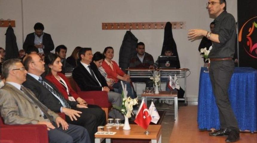 Farklılaşmaya İlk Adım Seminerleri Başladı