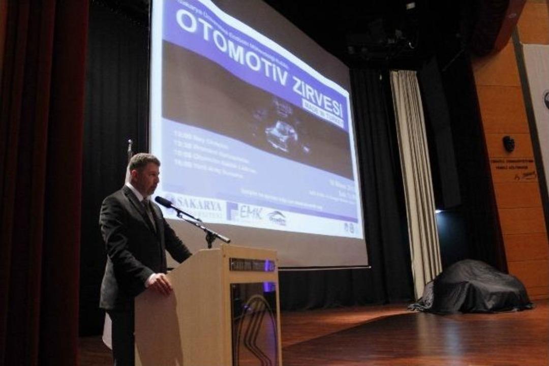 Sa&uuml;&rsquo;de Otomotiv Zirvesi Yapıldı