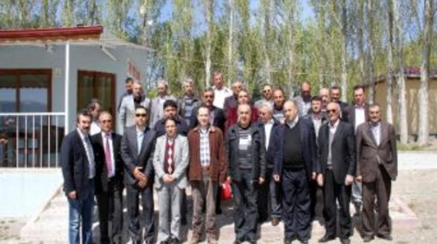 Kaymakam Demiral, K&ouml;y Dernek Ve Muhtarları İle Biraraya Geldi