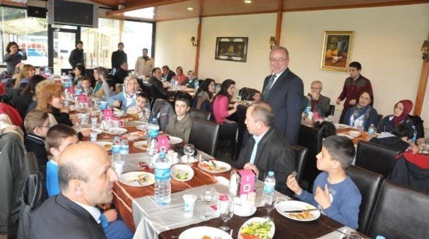 Otistik &Ccedil;ocuklar, Belediyenin Konuğu Oldu