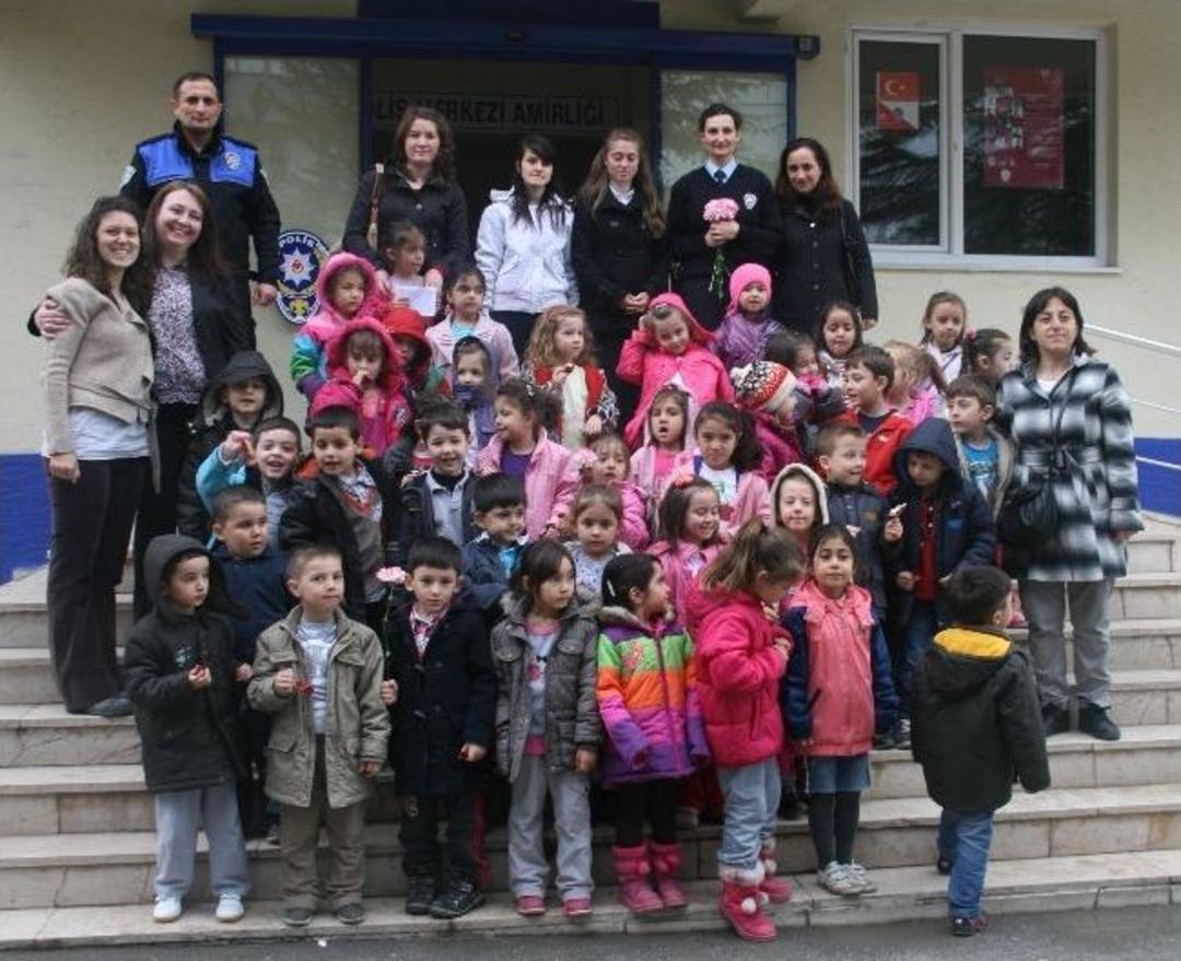 Miniklerden Polis Haftası Ziyareti