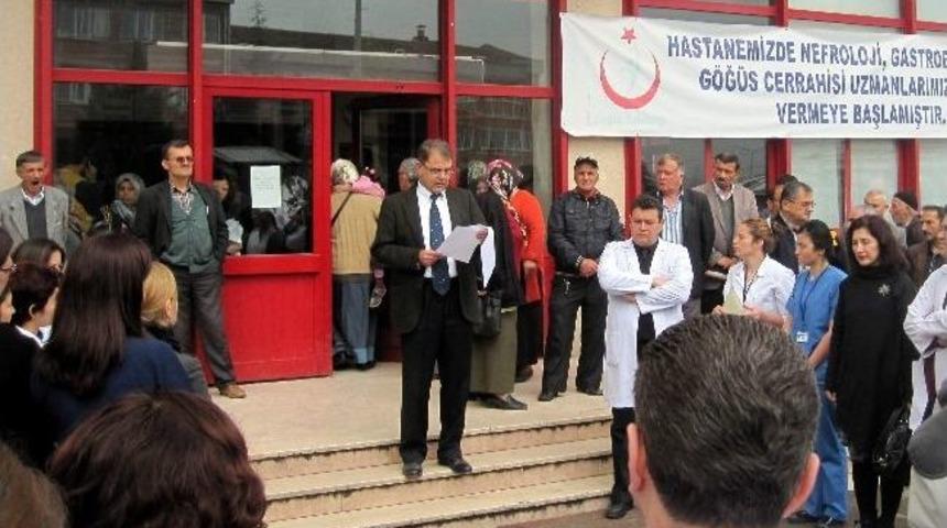 Bartın&rsquo;da Doktorlar Tepkili