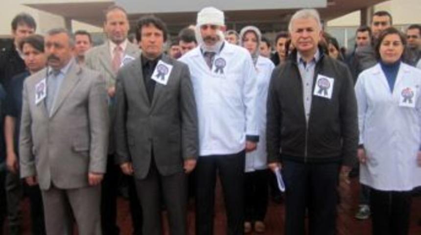 Sağlık &Ccedil;alışanlarının Y&uuml;zde 62&rsquo;si Şiddet Mağduru