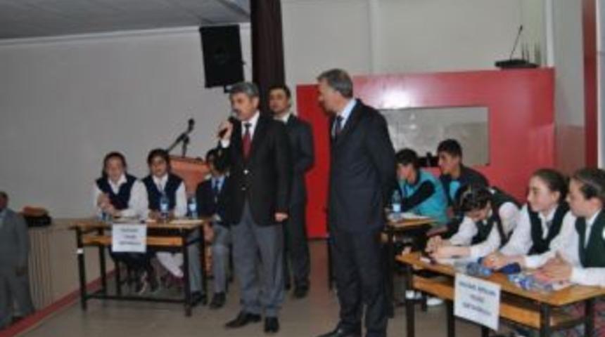 Ortaokulllar arası bilgi yarışması yapıldı