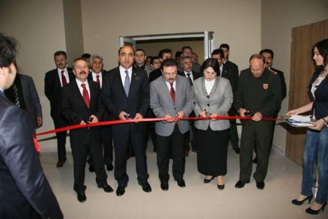 As&uuml;&rsquo;de Geleneksel Bilim Ve Sanat Şenliği