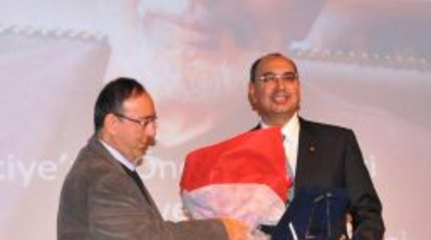 Ali &Uuml;lker: &Ccedil;ocukların Mutluluğunu &Ouml;nemsiyoruz