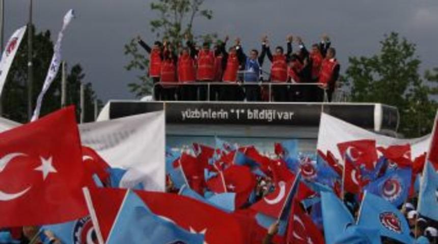 Bursa&rsquo;da Ikinci 'vur De Vuralım, &Ouml;l De &Ouml;lelim' Sloganı