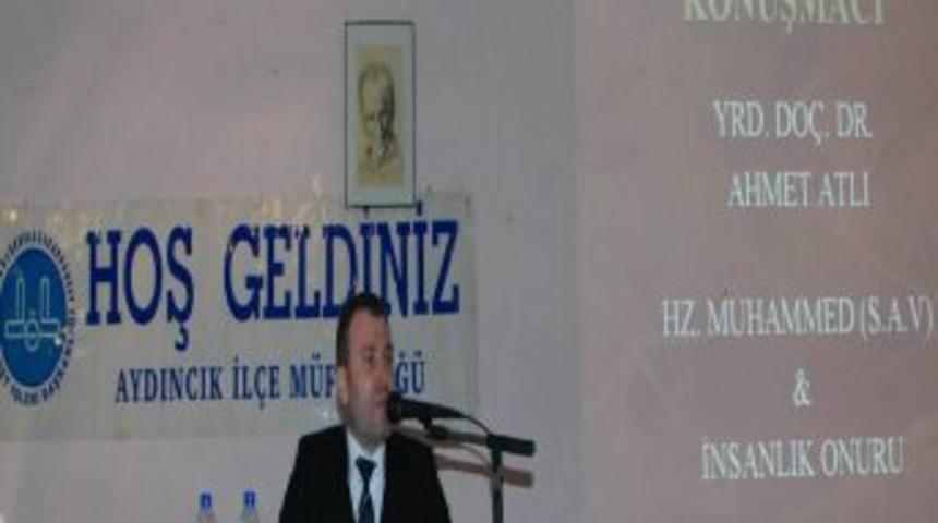 Aydıncık&rsquo;ta 'Hazreti Peygamber Ve İnsan Onuru' Konulu Konferans D&uuml;zenlendi