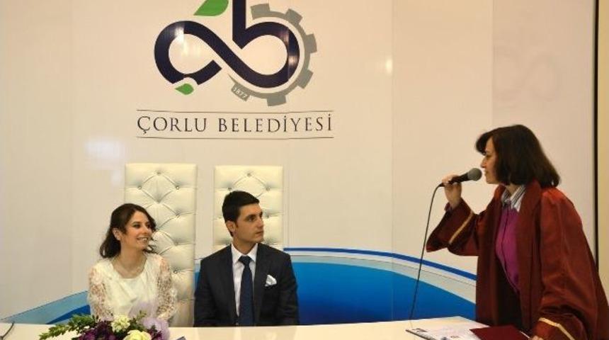 4 Ayda 340 Nik&acirc;h Kıyıldı