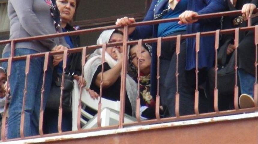 Domdom kurşunuyla vurulan işadamı &ouml;ld&uuml;