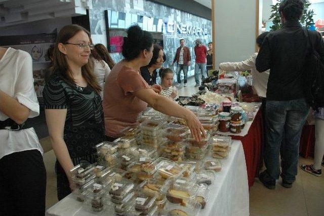 Nergis Özel Eğitim Ve Rehabilitasyon Merkezi`nden Kermes