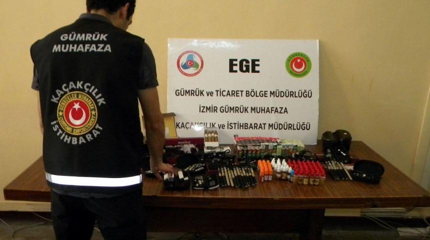İzmir'de 3 Bin Lira Değerinde Ka&ccedil;ak Elektronik Sigara Ele Ge&ccedil;irildi