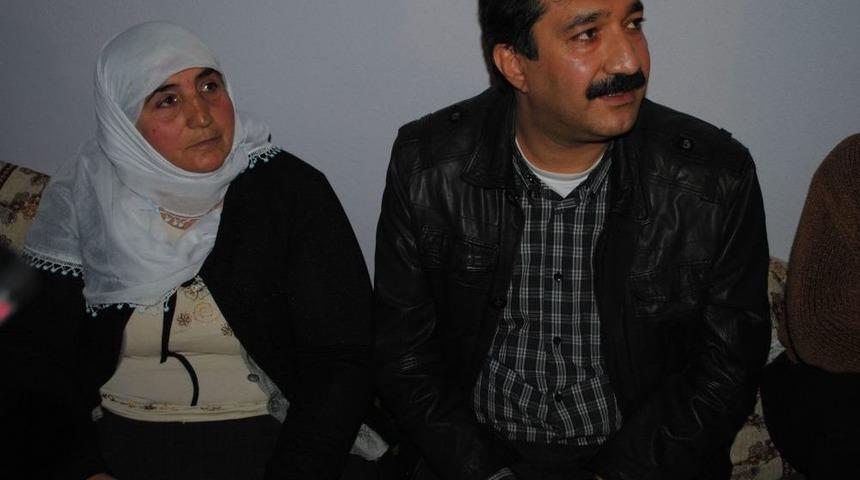 Akil İnsanlar Hakkari'de &Ouml;len PKK'lıların Ailelerini Dinledi