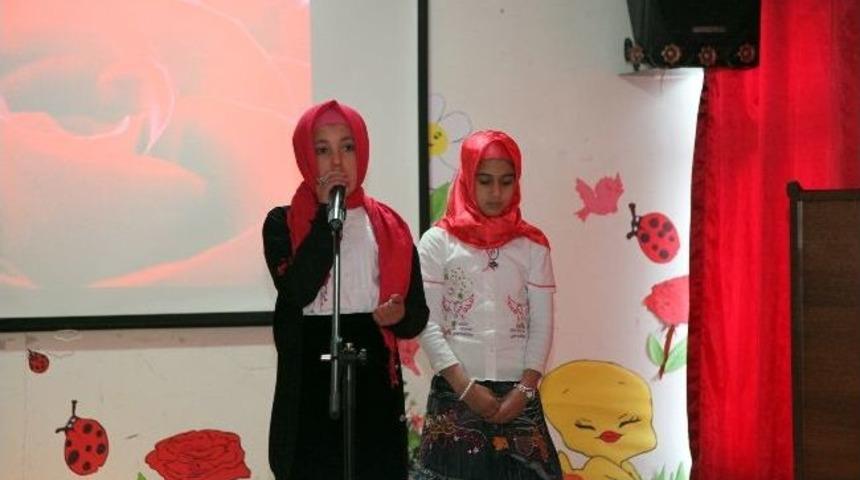 Ybo &Ouml;ğrencilerinden Şiir Dinletisi