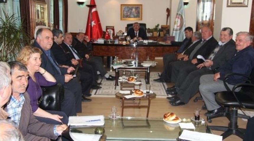 Başkan &Ccedil;ağlayan Mahalle Muhataraları İle Bir Araya Geldi