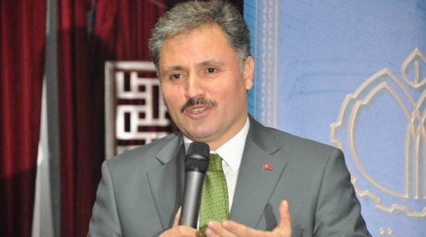 Ahmet &Ccedil;akır &ldquo;dost Meclisi&rdquo;nde