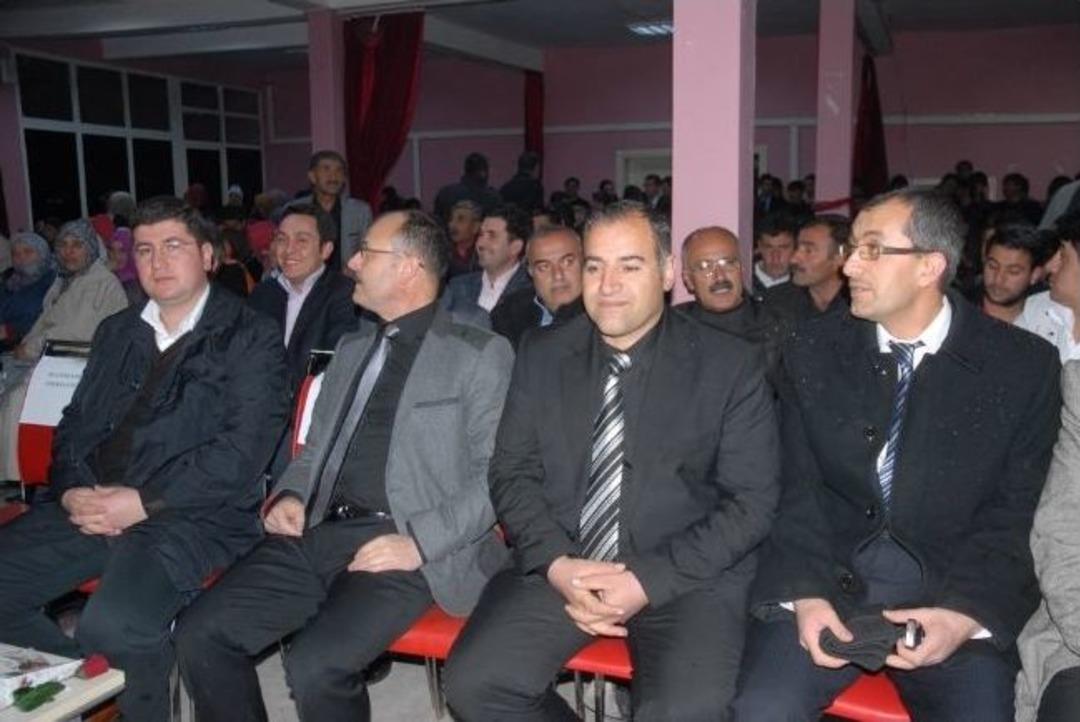 İmam Hatip Lisesi &Ouml;ğrencilerinden Duygulandıran Tiyatro G&ouml;sterisi