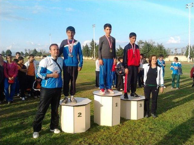 Okul Sporları Puanlı Atletizm Manisa İl Birinciliği M&uuml;sabakaları Renkli Ge&ccedil;ti 3