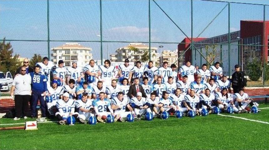 Bostanlıspor Şampiyonluğa Koşuyor