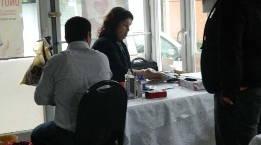 &Ccedil;an&rsquo;da Kızılay&rsquo;ı 54 &Uuml;nite Kan Bağışı Yapıldı