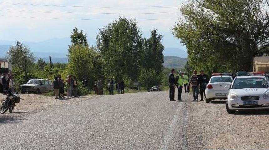 Kamyonun &Ccedil;arptığı Anasınıfı &Ouml;ğrencisi Hayatını Kaybetti