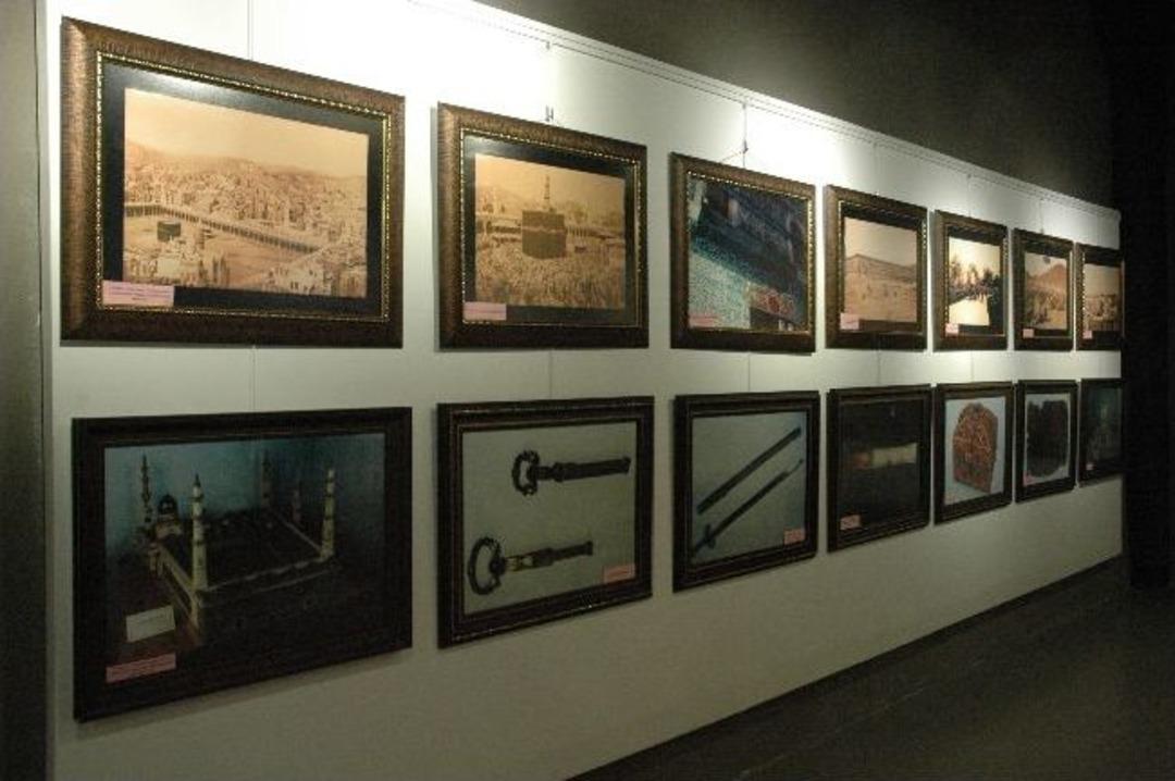 Kutsal Emanetler Ve Surre Alayları Sergisi A&ccedil;ıldı