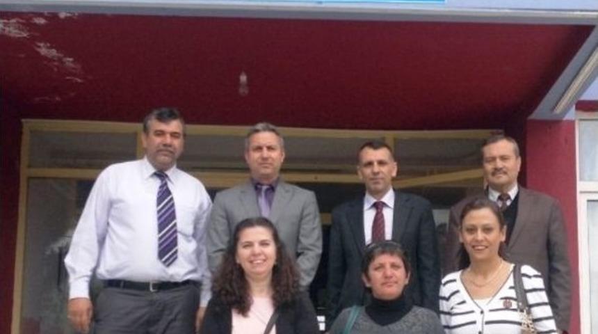 Rehber &Ouml;ğretmenler K&ouml;y Okullarını Gezdi