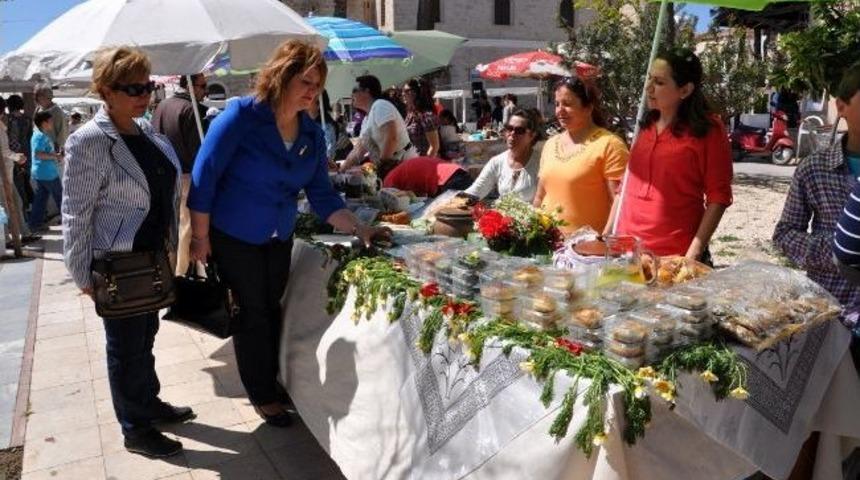 Ala&ccedil;atı Ot Festivali'ne Mudanya Damgası