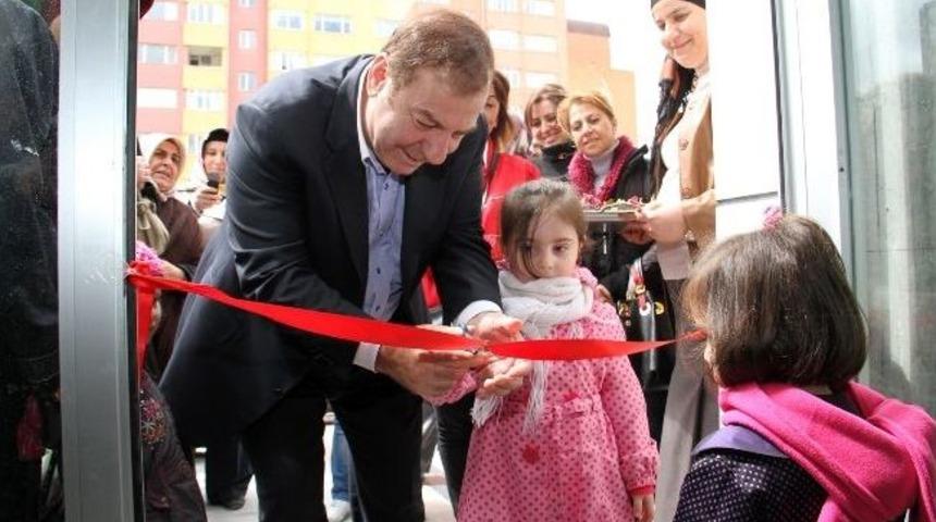 Esenyurt'tan Doğu Anadolu'daki &Ouml;ğrencilere Kermes Desteği