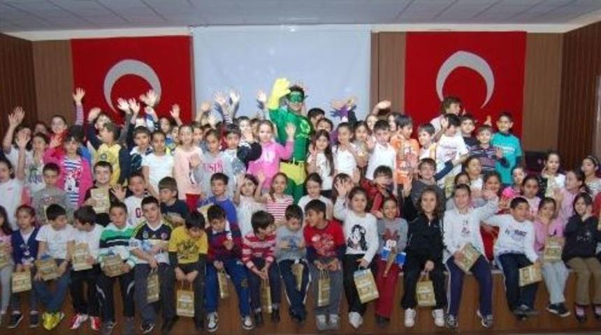 M&ouml;p &Ccedil;atan &Ouml;ğrencilere M&ouml;p&rsquo;&uuml; Anlattı