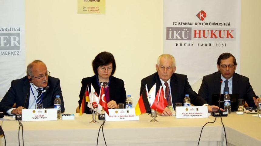 Almanya Yargıtay Başkanı, Ülkesindeki Irkçı Cinayetleri Değerlendirdi