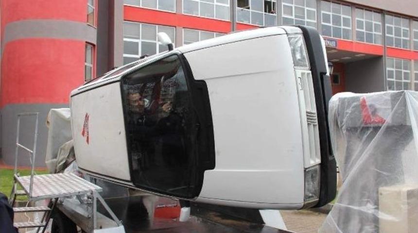 Emniyet Kemeri Sim&uuml;lasyon Aracı İle Eğitime Başladı