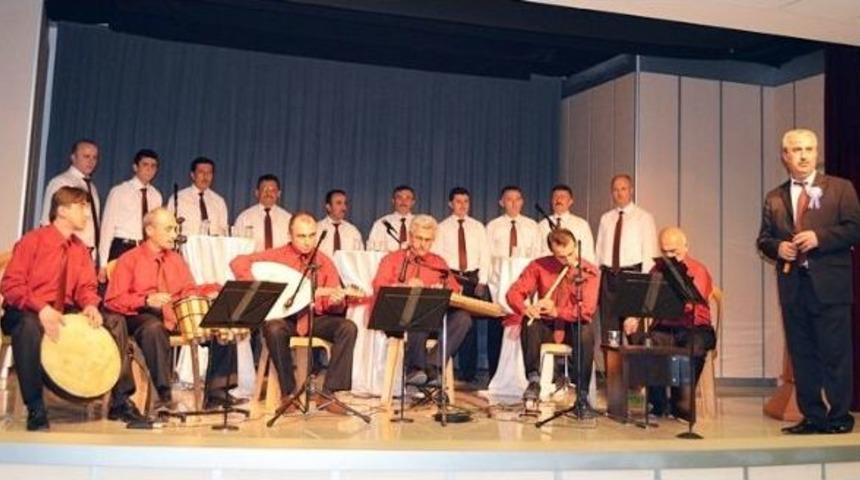 Kutlu Doğum Haftası Programına Yoğun İlgi