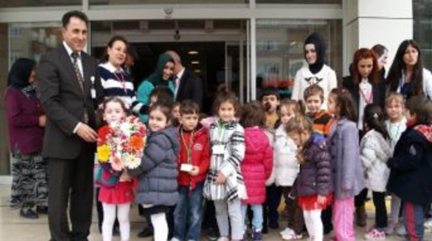 Minik &Ouml;ğrenciler Medical Park&rsquo;ta