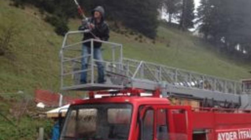 Turizm Merkezi Ayder'de Yeni İtfaiye Aracı Hizmete Girdi